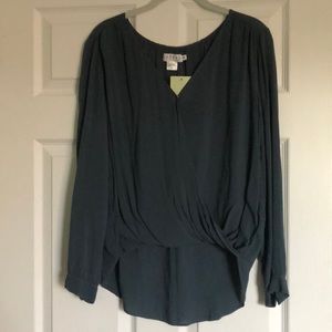 Velvet by Graham & Spencer long sleeved blouse